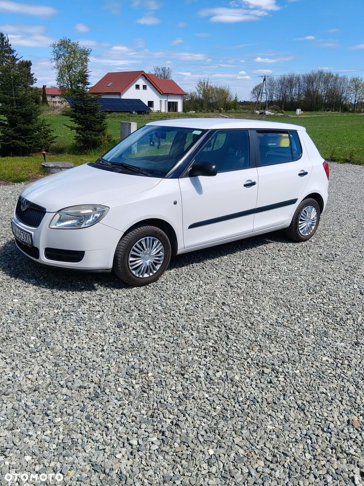 Skoda Fabia - 8