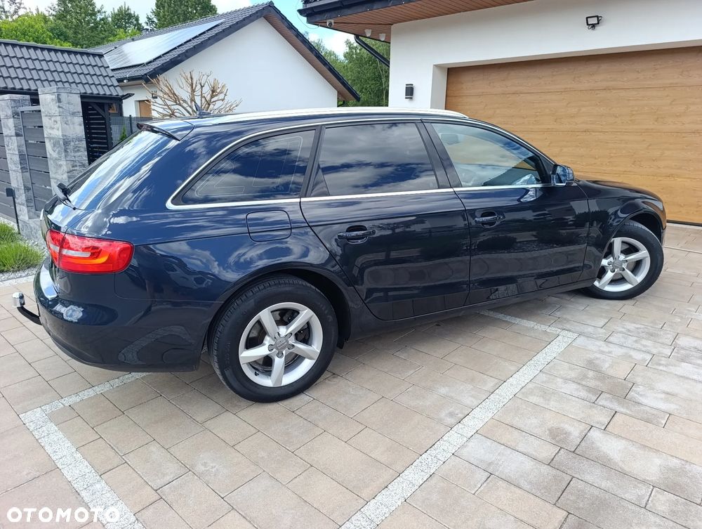 Audi A4 Avant - 14