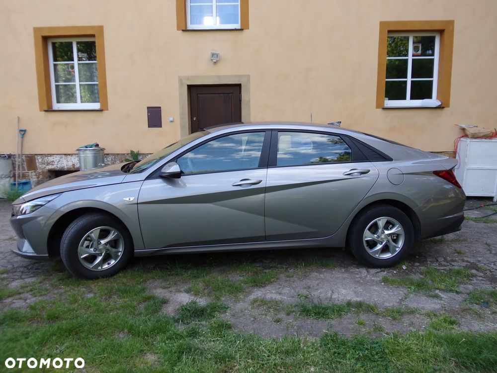Hyundai Elantra 1.6 Smart - 1