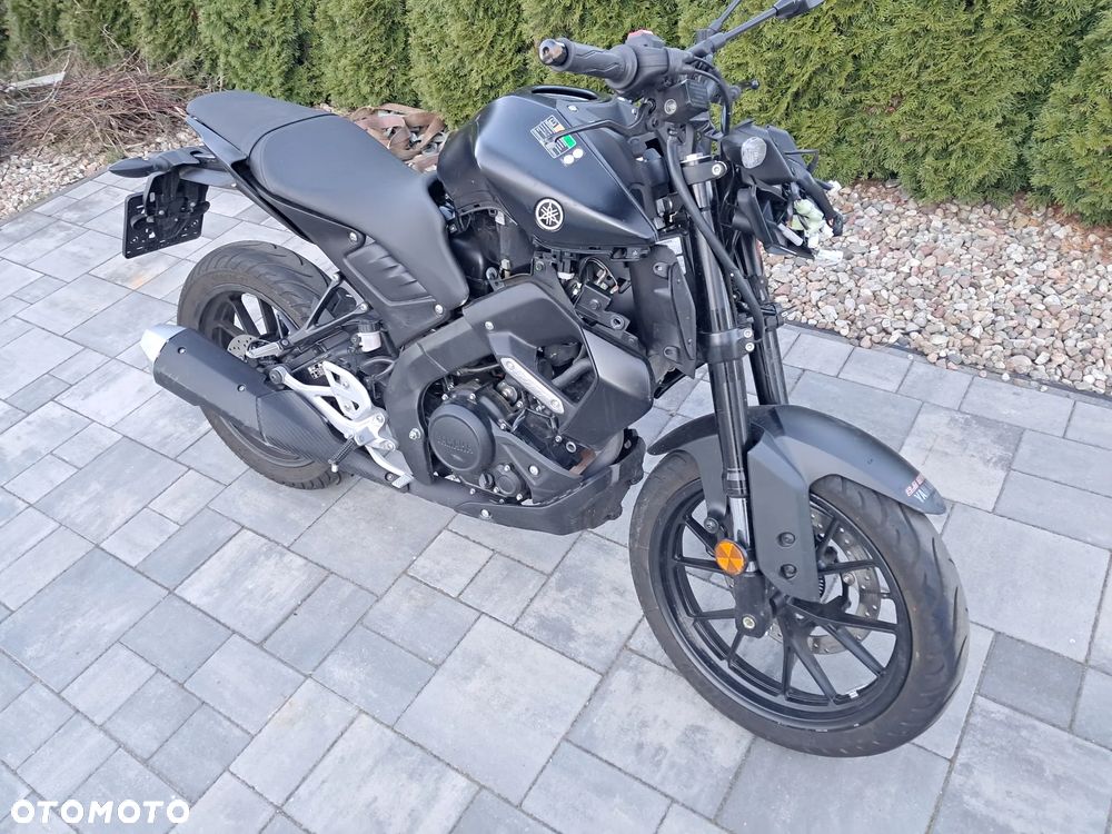 Yamaha MT - 9