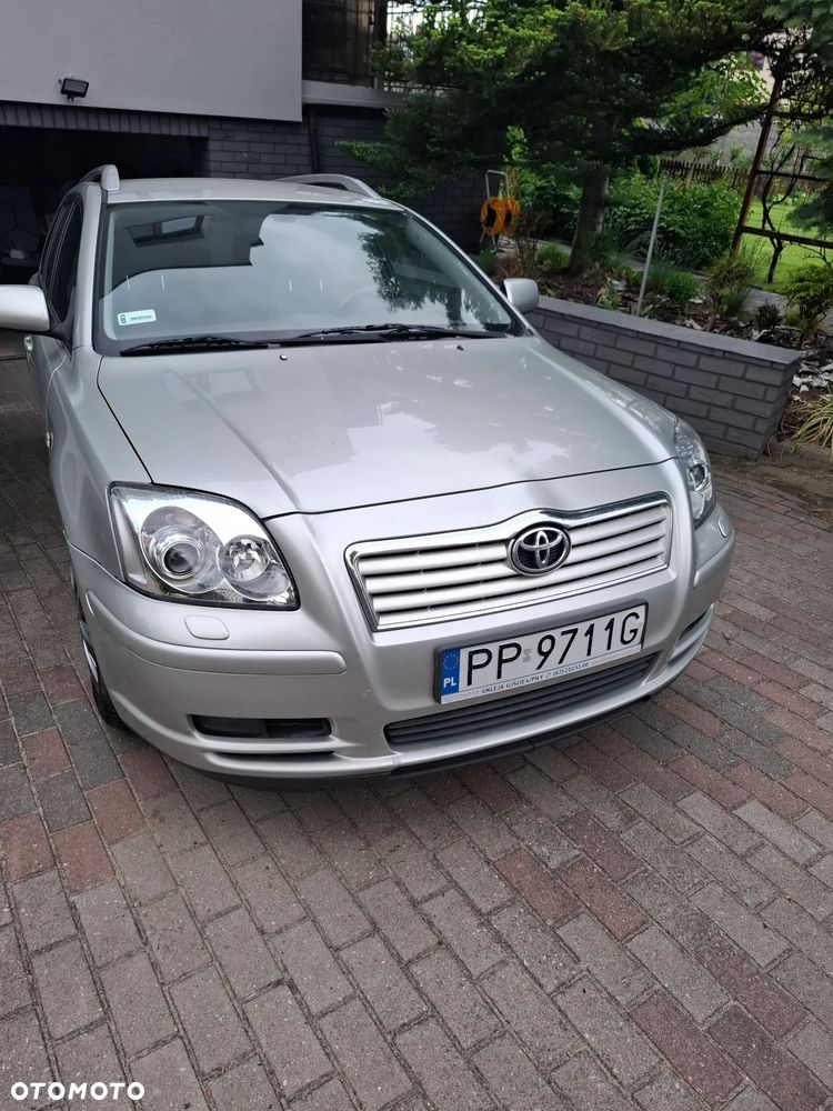 Toyota Avensis 1.8 VVT-i Sol - 4