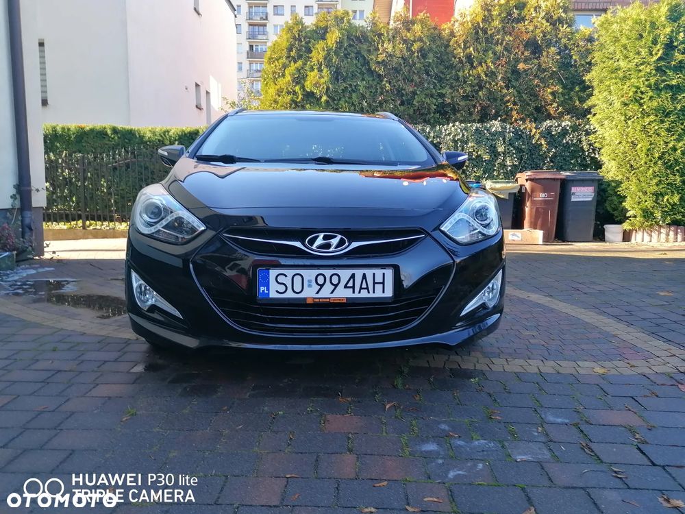 Hyundai i40 Kombi blue 1.6 Trend - 16