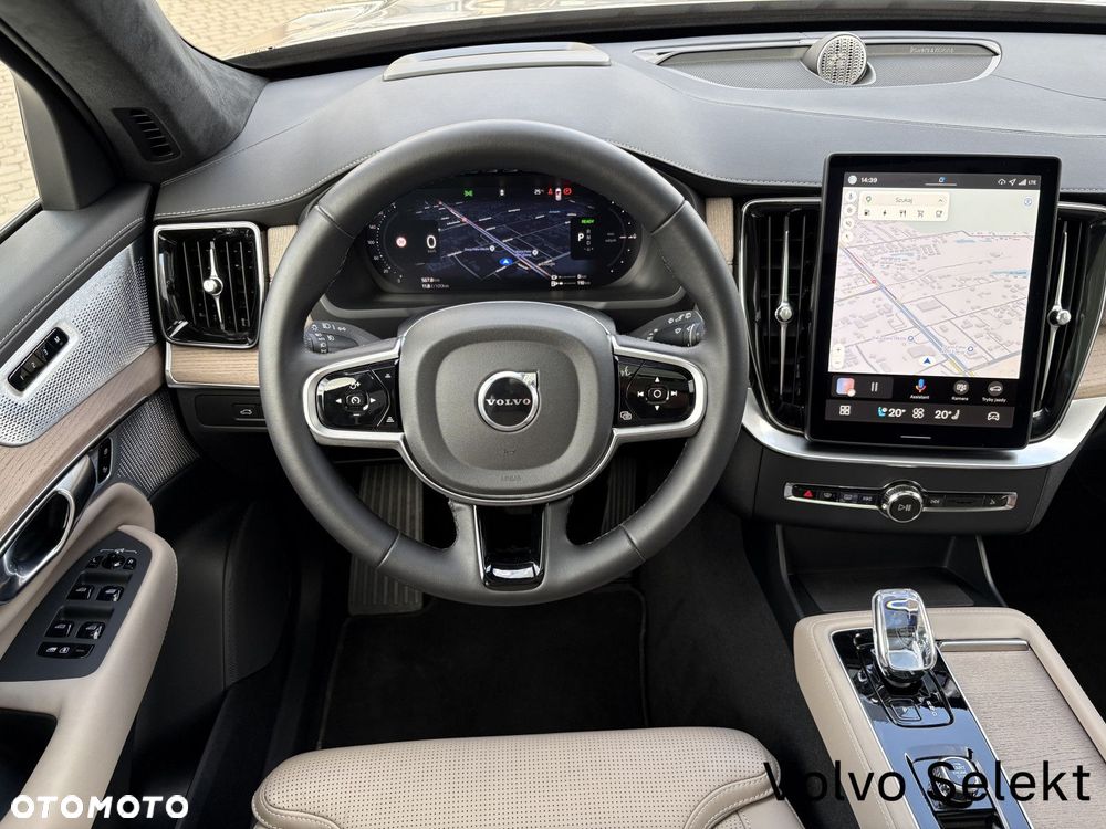 Volvo XC 90 - 26