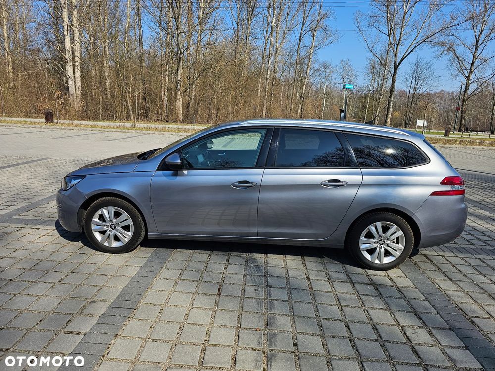 Peugeot 308 1.2 PureTech GPF Active S&S - 11