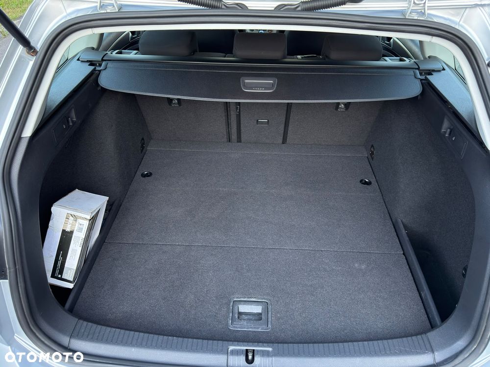 Volkswagen Golf 1.4 TSI BlueMotion Technology Comfortline - 14