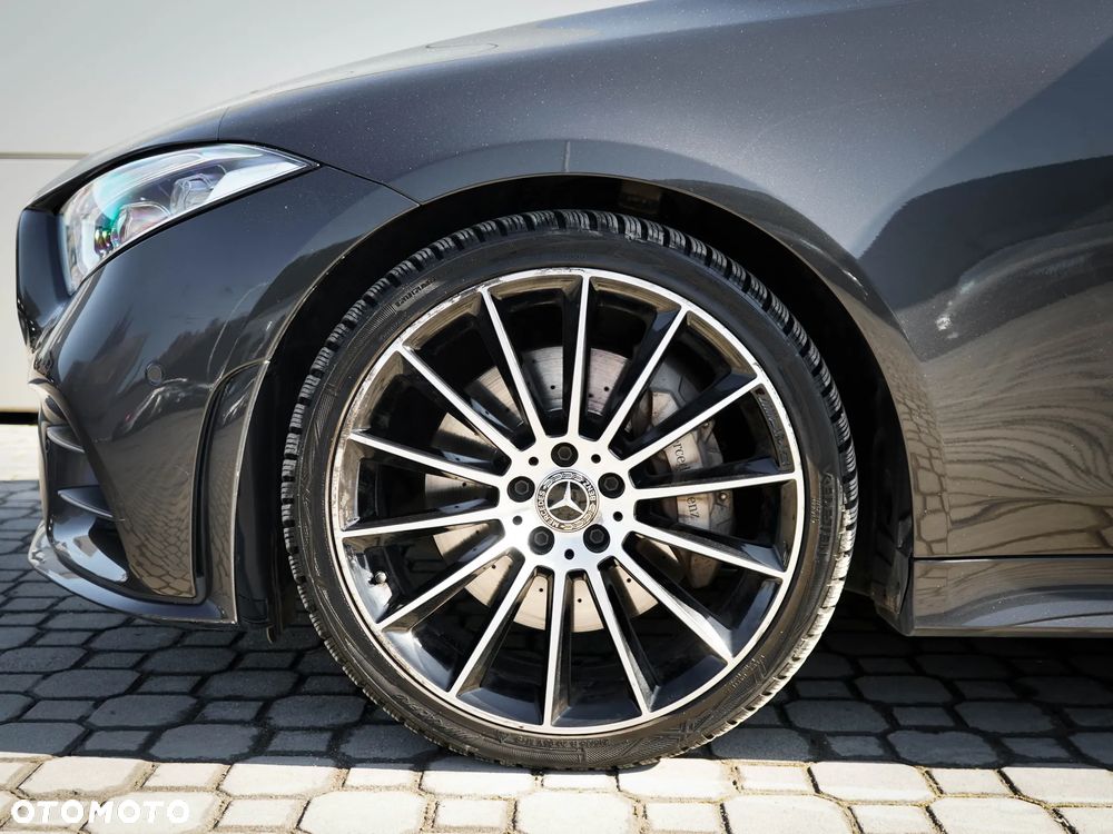 Mercedes-Benz CLS - 9