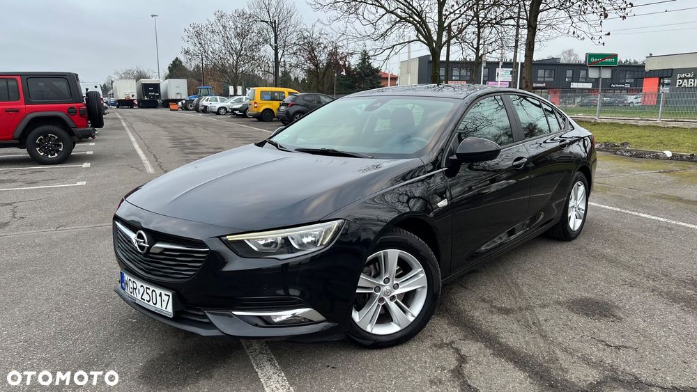 Opel Insignia 1.5 T Enjoy S&S - 1