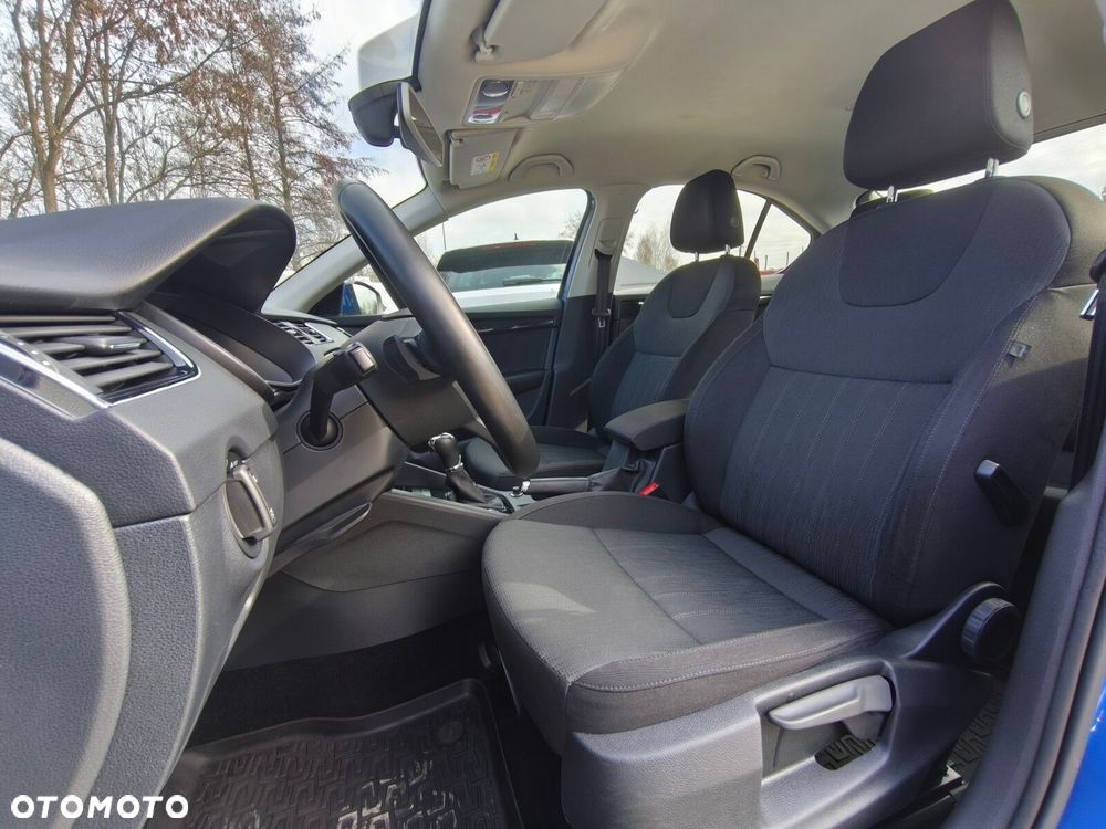 Skoda Octavia 2.0 TDI SCR Style DSG - 8