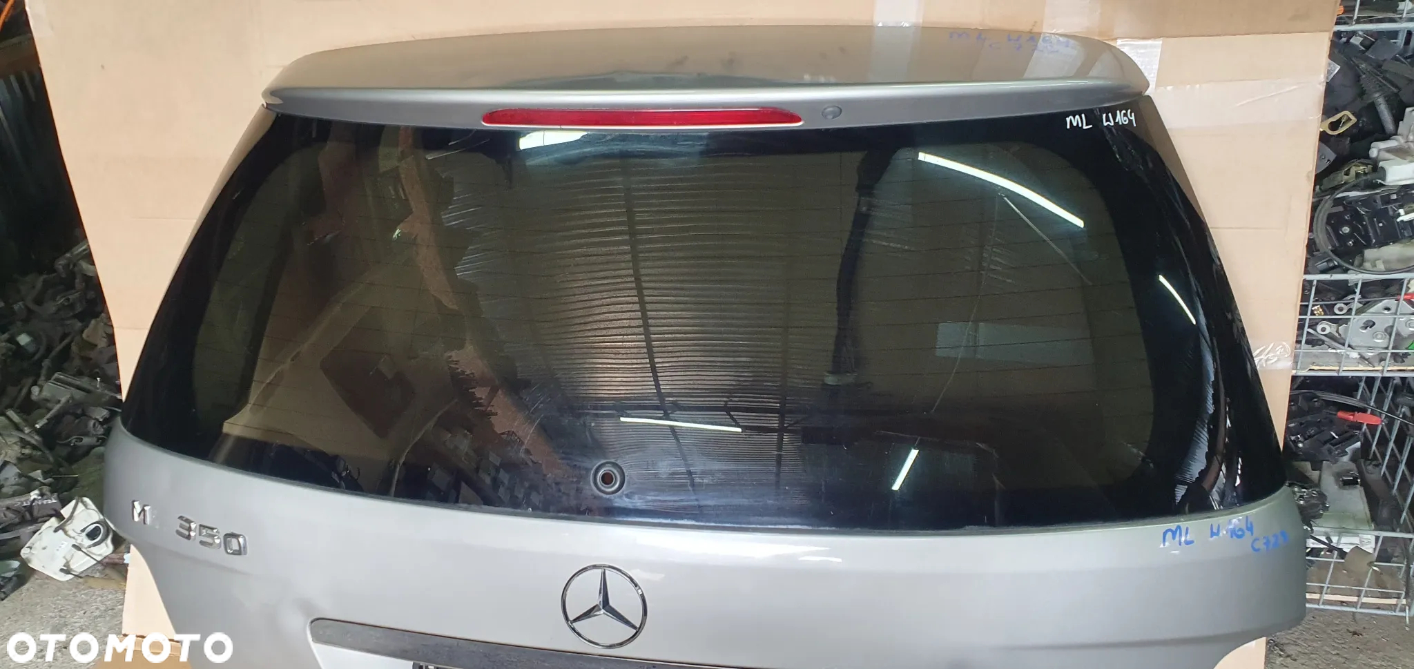 Klapa bagażnika tył tylna Mercedes ML W164 C723 - 5