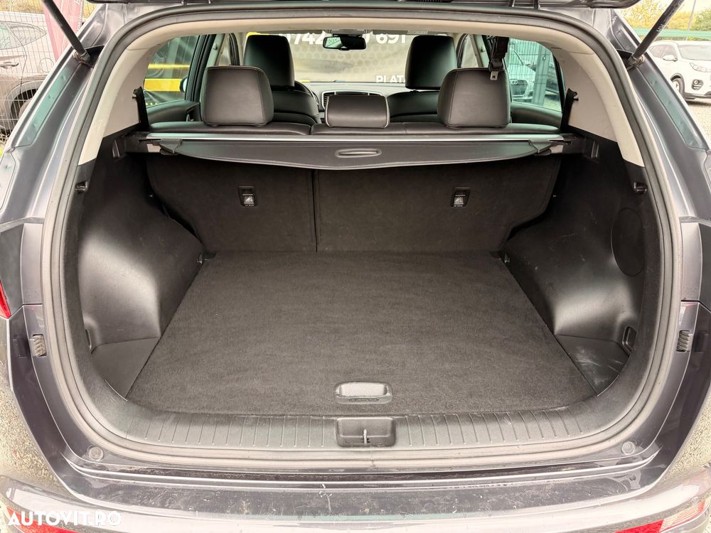 Kia Sportage 2,0 CRDI AWD Spirit - 16