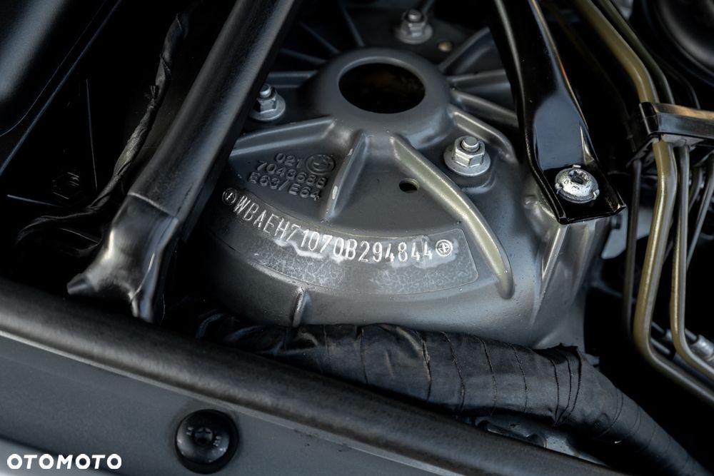 BMW Seria 6 645Ci - 38