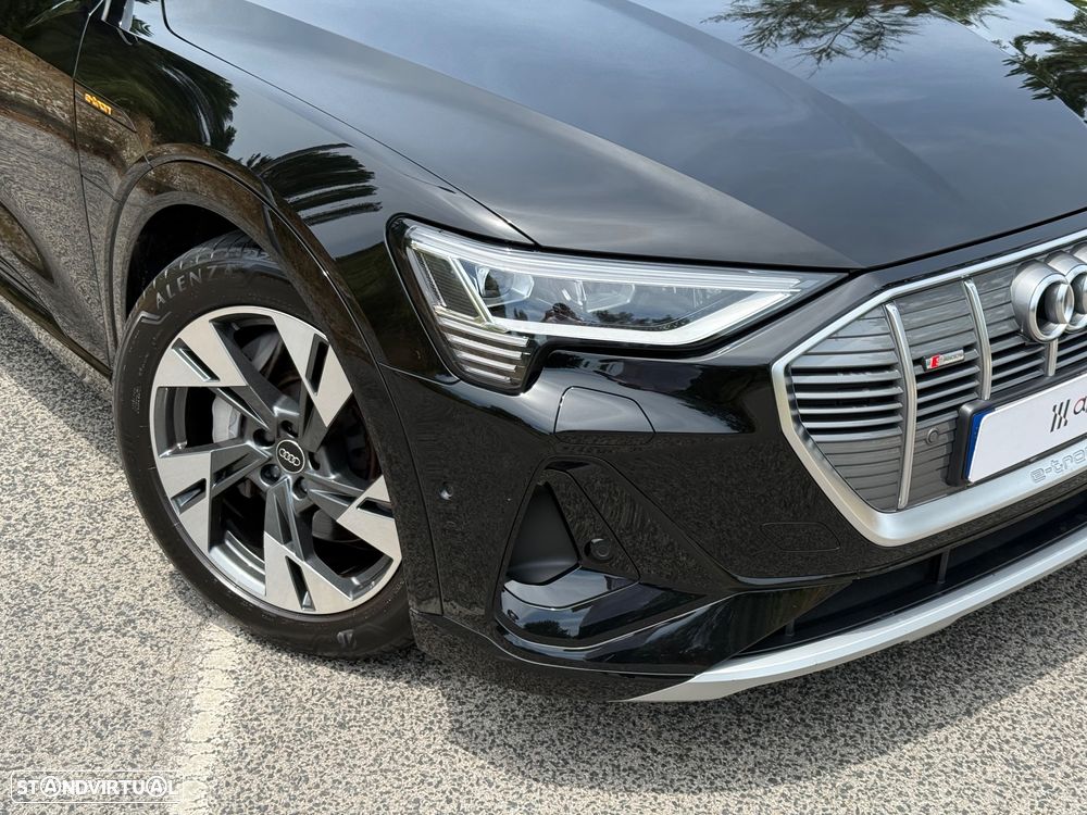 Audi e-tron 50 quattro S line - 11