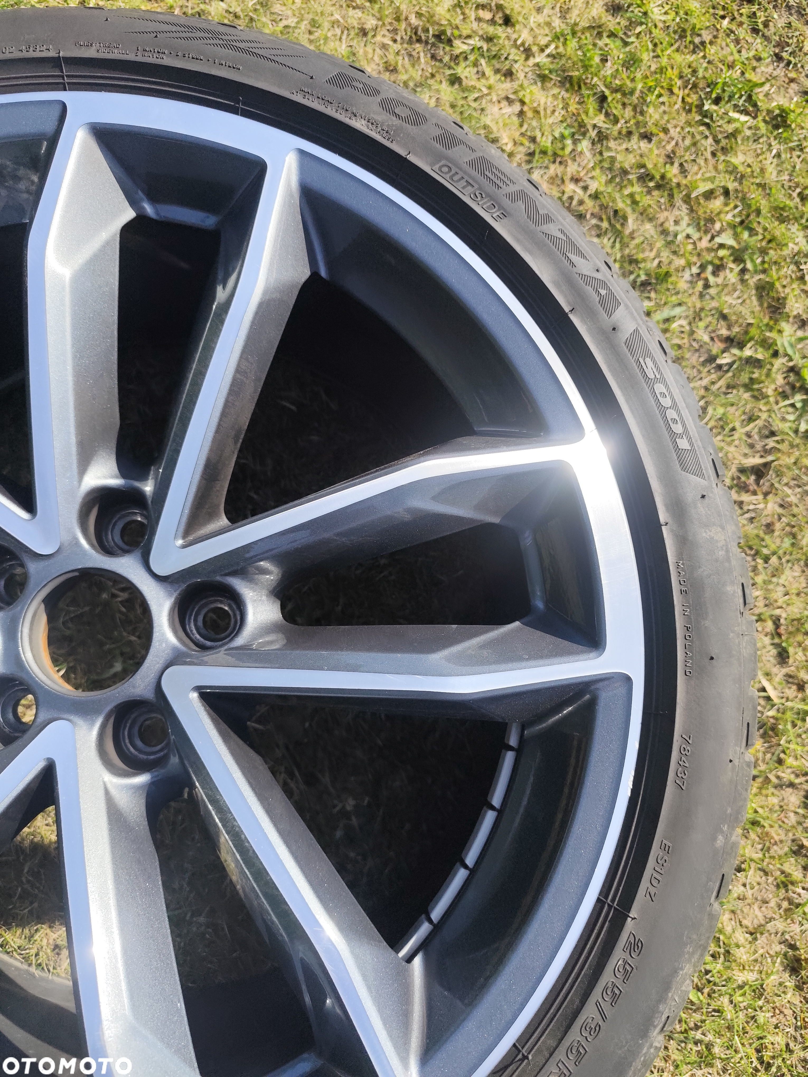Felga Aluminiowa Audi 19 Cali nr 8W0601025DG ET32 - 5