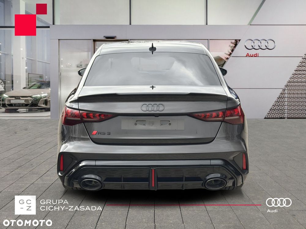 Audi RS3 Limousine - 6