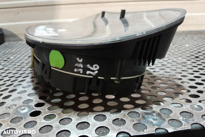 Ceasuri bord 1.4 D  AKQ  1J0919880 Volkswagen VW Golf 4 [1997 - 2006] - 4