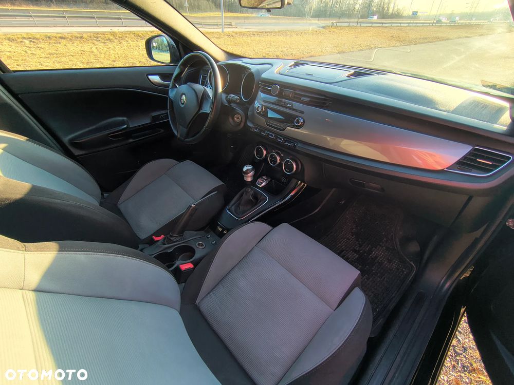 Alfa Romeo Giulietta 1.4 TB Progression - 11