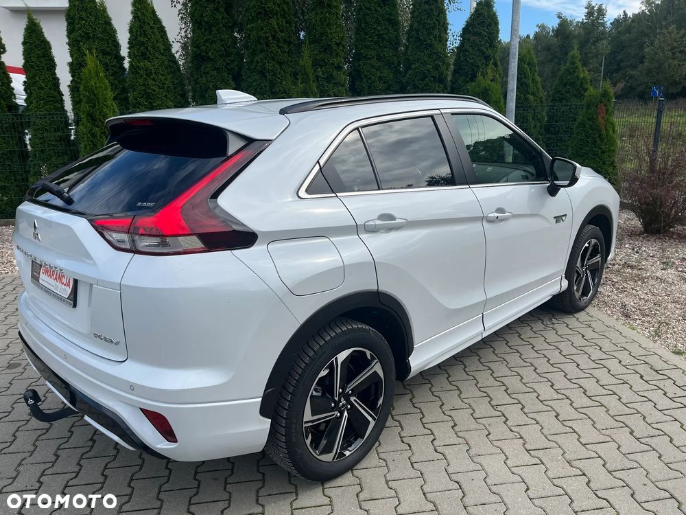 Mitsubishi Eclipse Cross Plug-In Hybrid 4WD Plus Select - 16