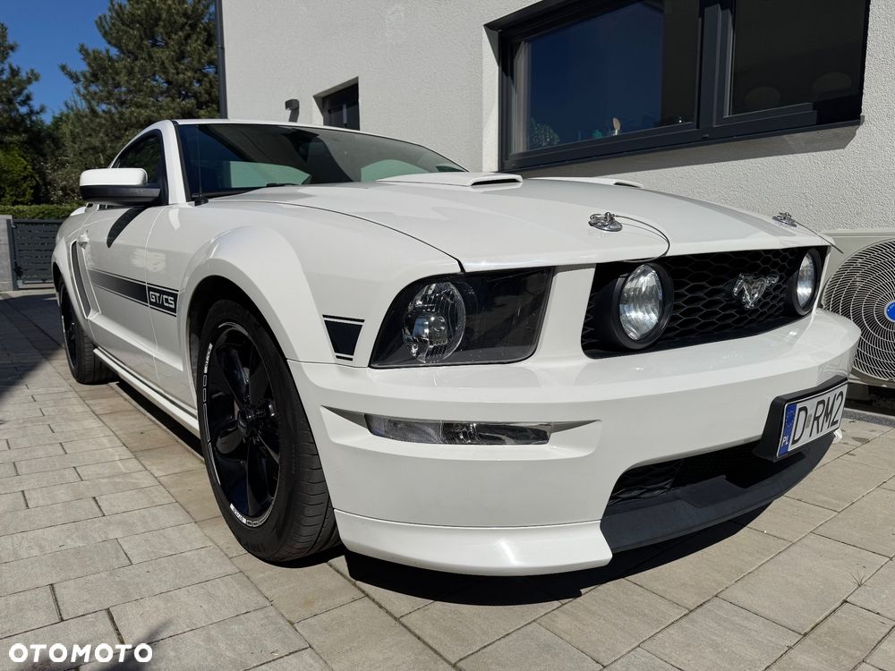 Ford Mustang 4.6 V8 GT - 2