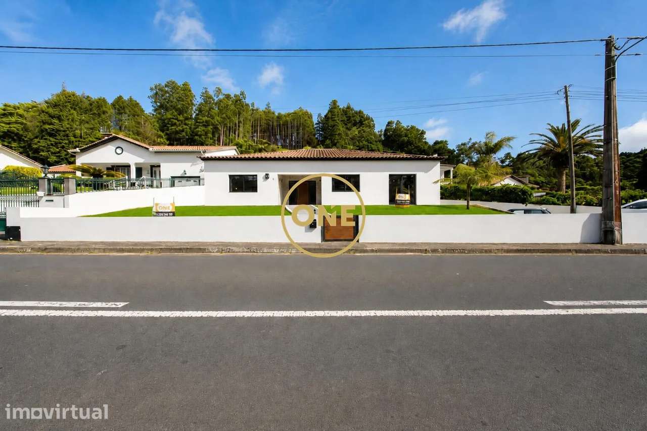 Moradia, 196,46 m², Furnas - Grande imagem: 2/44