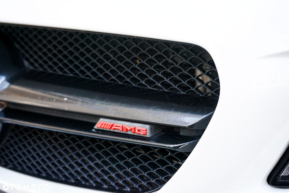 Mercedes-Benz CLA 200 7G-DCT Edition 1 - 39