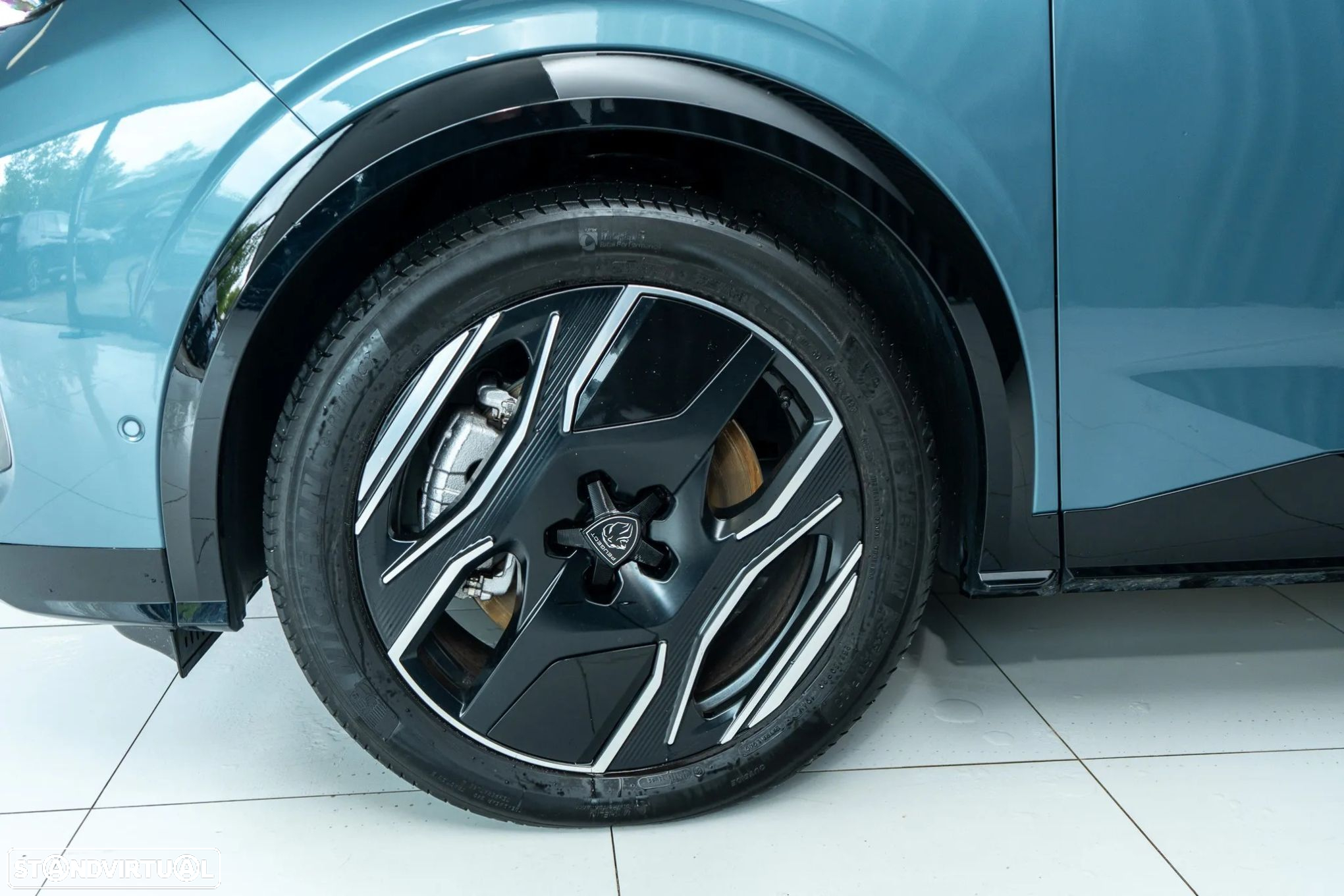 Peugeot E-5008 73 kWh GT - 49