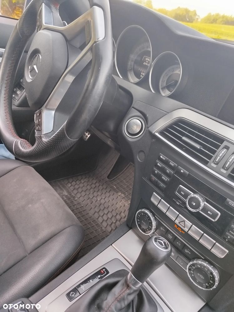 Mercedes-Benz Klasa C 250 CGI Automatik BlueEFFICIENCY - 8