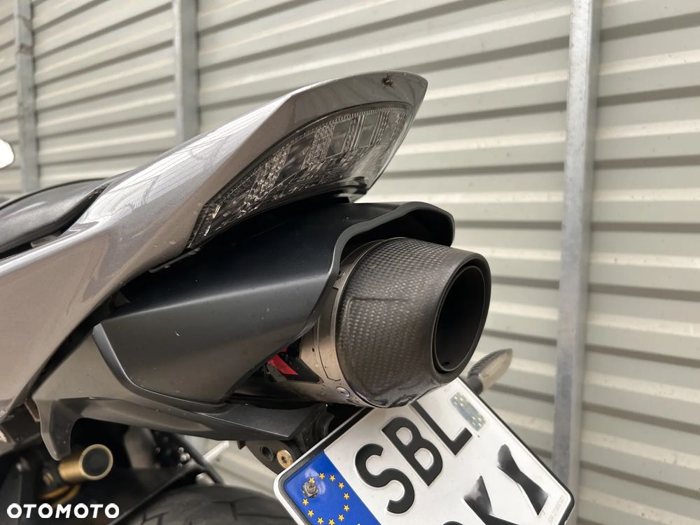 Honda CBR - 6