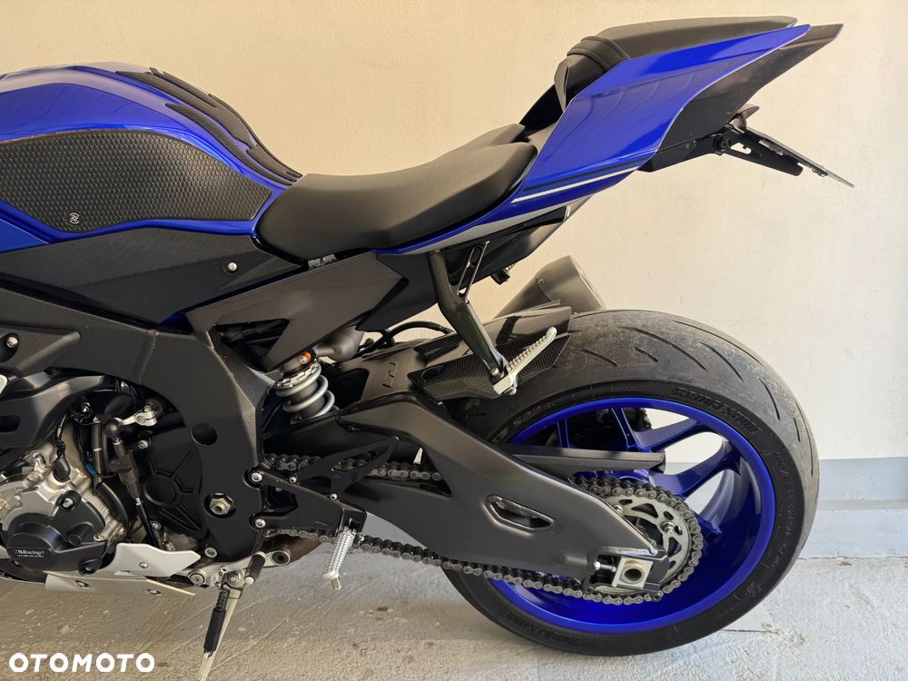 Yamaha YZF - 16