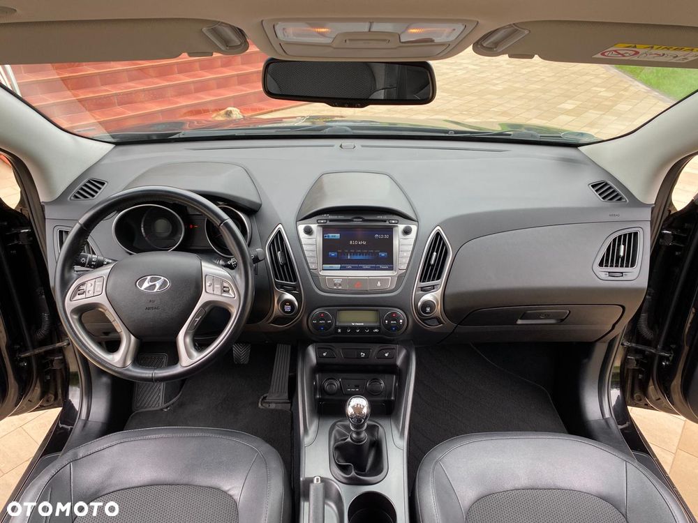 Hyundai ix35 1.6 2WD Fifa World Cup Edition - 24