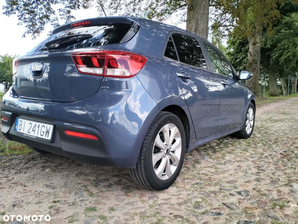 Kia Rio - 3