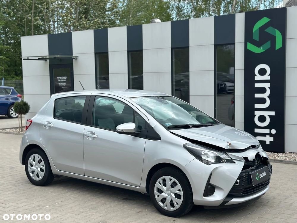Toyota Yaris - 1
