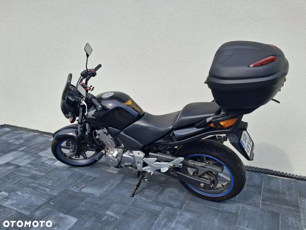 Honda CB - 7