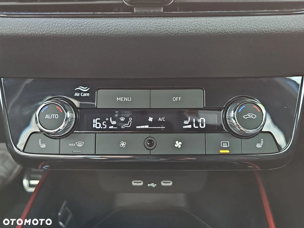 Skoda Fabia 1.0 TSI Monte Carlo - 21