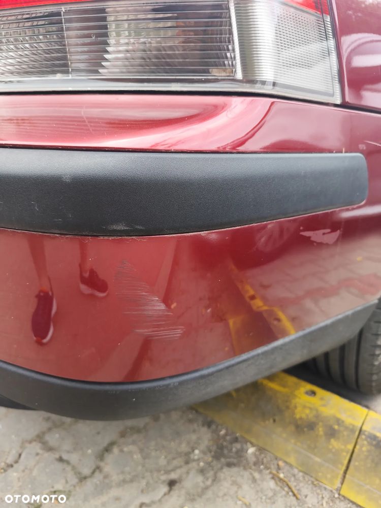 Volvo S60 2.4 T - 11