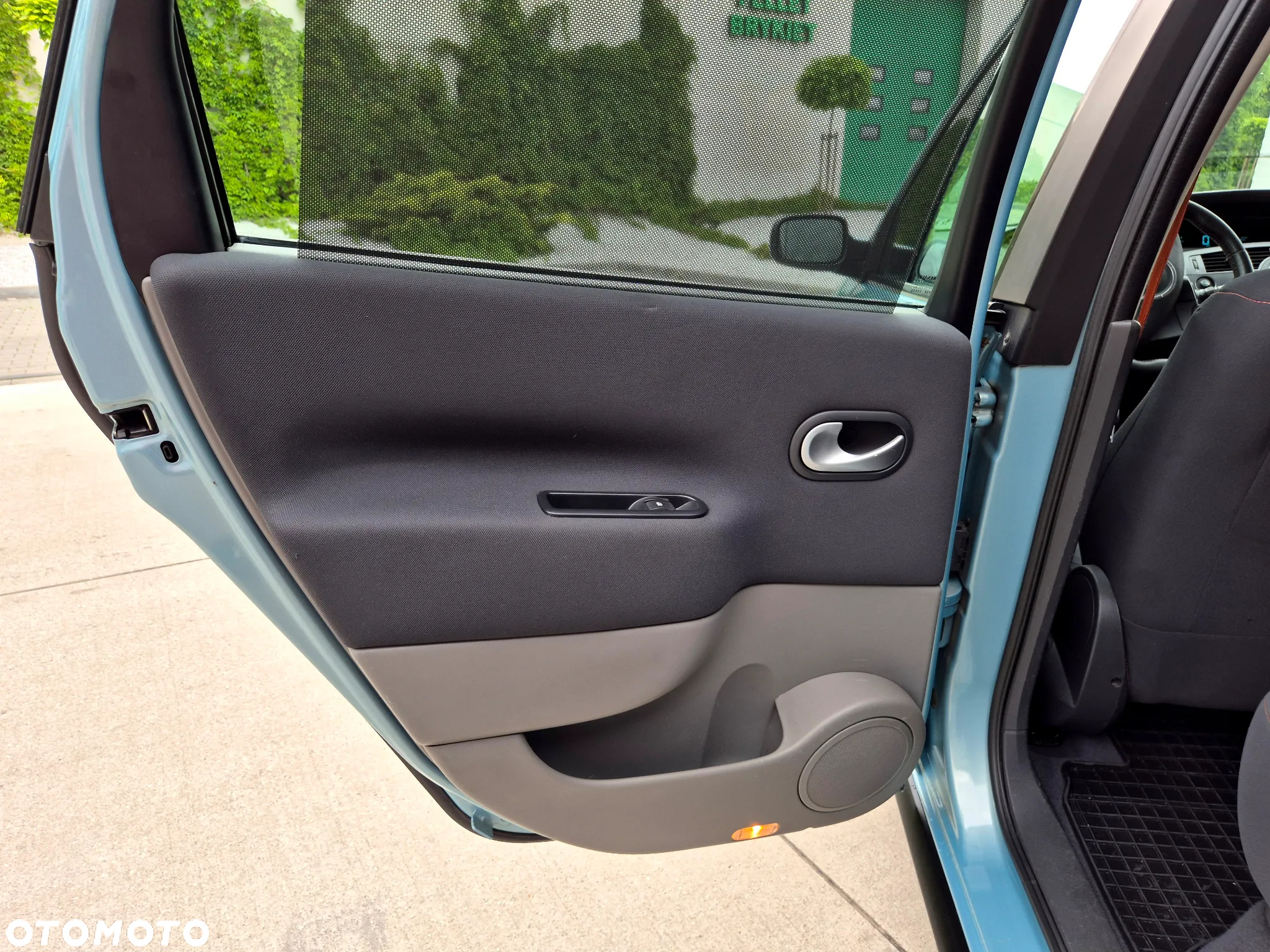 Renault Scenic 1.9 dCi FAP Conquest - 23