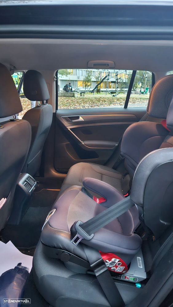 VW Golf Variant - 11