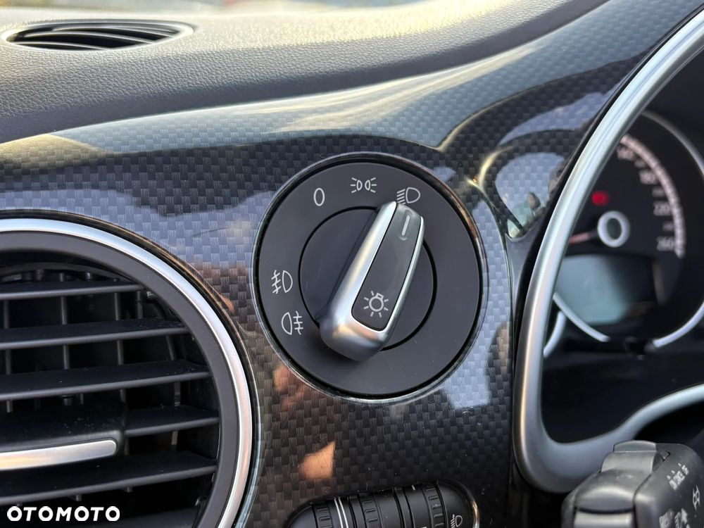 Volkswagen Beetle The Cabriolet 1.4 TSI (BlueMotion Tech) Design - 24