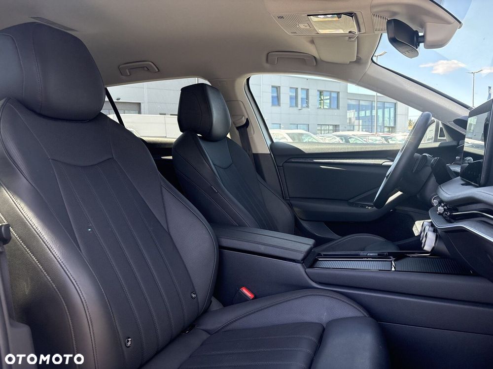 Skoda Superb 2.0 TDI SCR 4x4 Selection DSG - 26