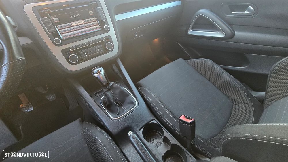 VW Scirocco 2.0 TDI GTD - 34