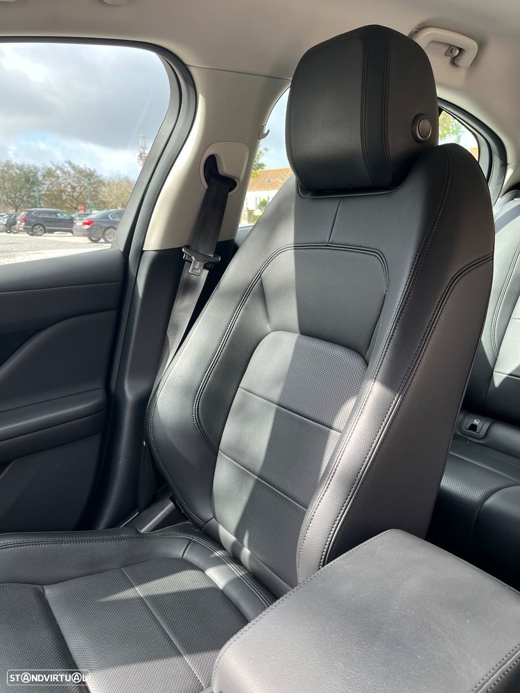 Jaguar I-Pace EV400 AWD S - 13