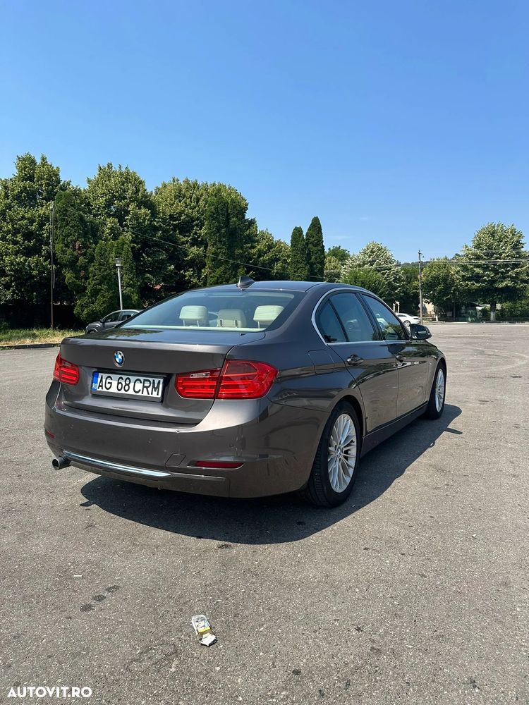 BMW Seria 3 320d Aut. Efficient Dynamics Edition Luxury Line - 2