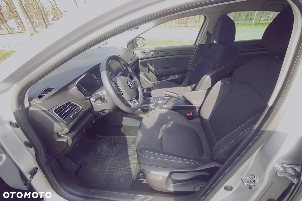 Renault Megane 1.3 TCe FAP Limited - 21