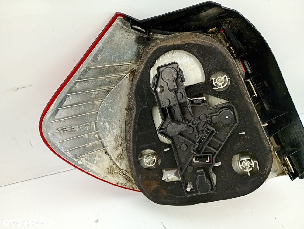 lampa tylna prawa tył BMW 1 E87 6924502 - 9