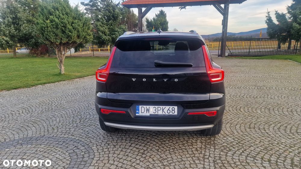 Volvo XC 40 D4 AWD Momentum - 23