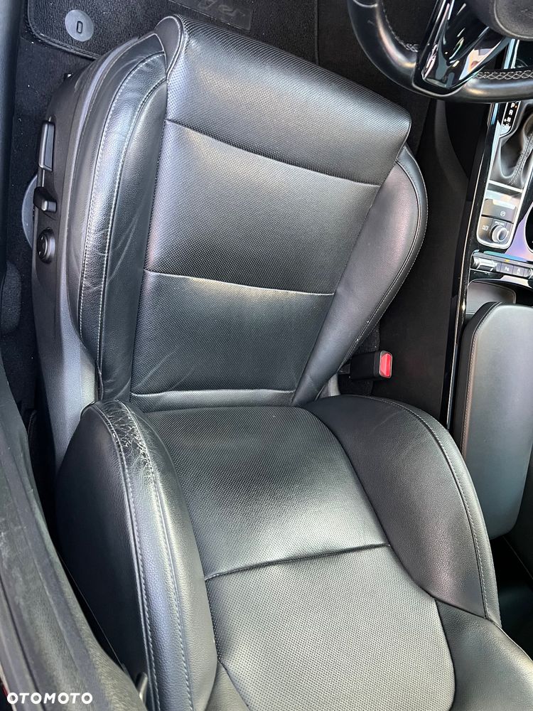 Kia Stinger 2.0 T-GDI L - 33