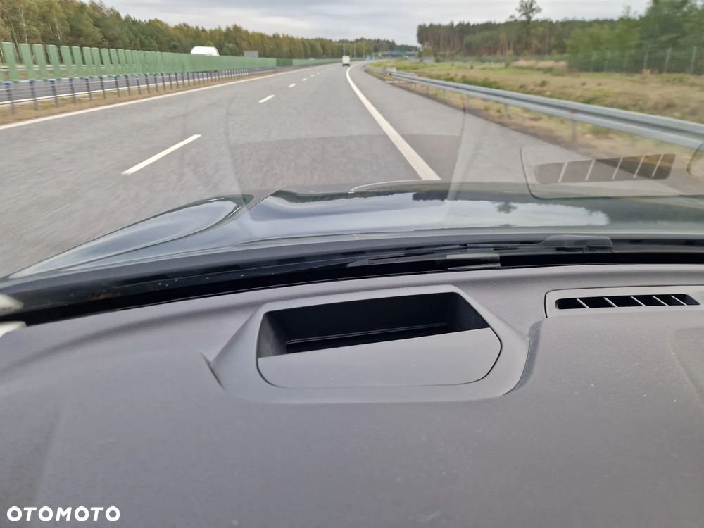 Volvo XC 60 B4 D Inscription - 8