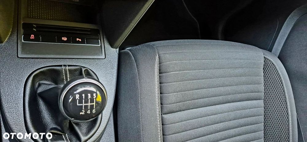 Volkswagen Touran 1.2 TSI Cup - 24