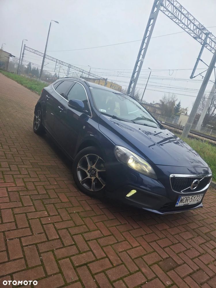 Volvo V40 D2 Ocean Race - 1