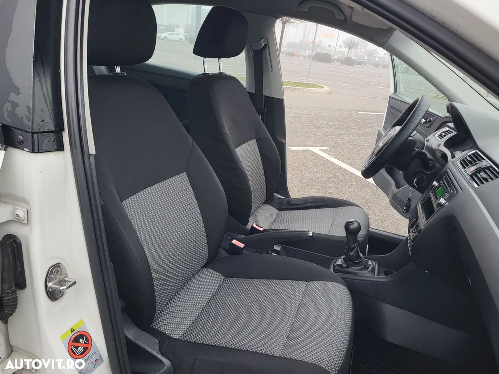 Seat Toledo 1.6 TDI DPF Ecomotive Reference Salsa - 4