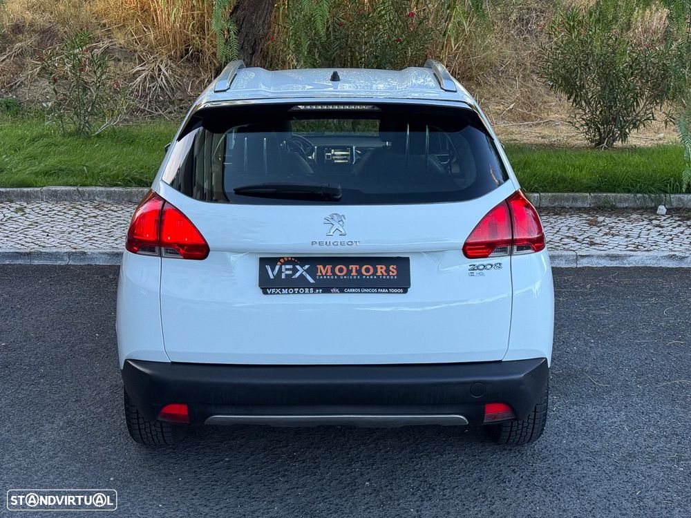 Peugeot 2008 1.6 e-HDi Allure - 18